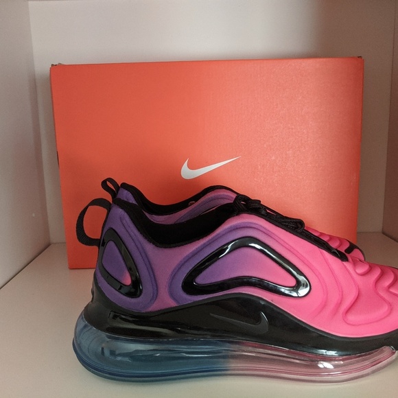 Meet your Posher, Brad - Picture 1 of 1